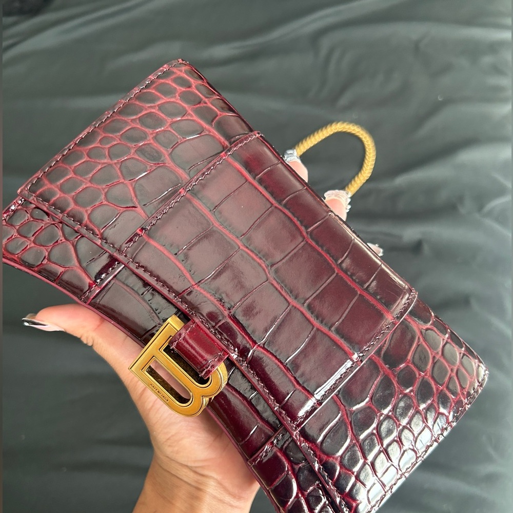WOMEN'S HOURGLASS SMALL HANDBAG CROCODILE